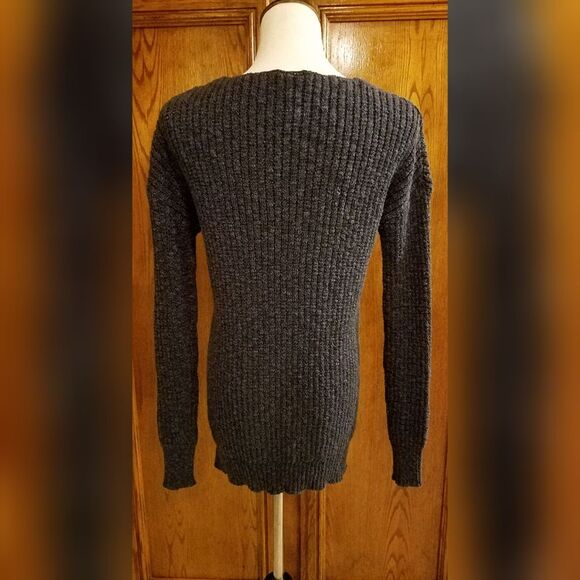 Essentials "Full Tilt" V neck sweater - Picture 3 of 4